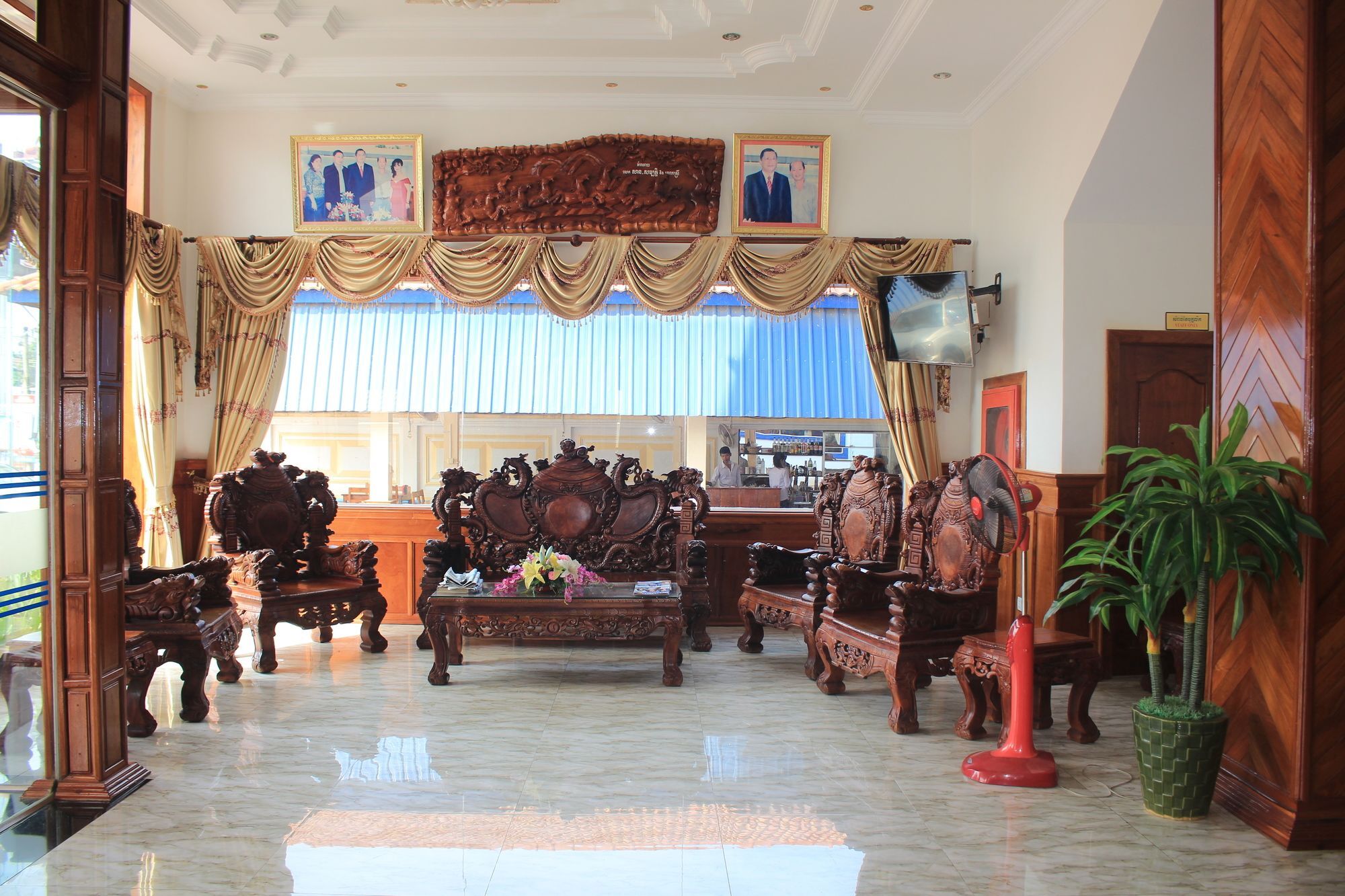 Emerald Bb Battambang Hotel Ngoại thất bức ảnh